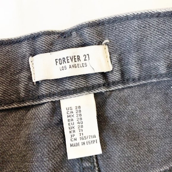 FOREVER 21 | BLACK DISTRESS MINI DENIM SKIRT - Picture 5 of 7